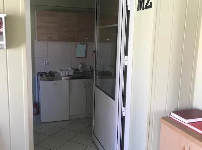 Resort Goscinna Katani