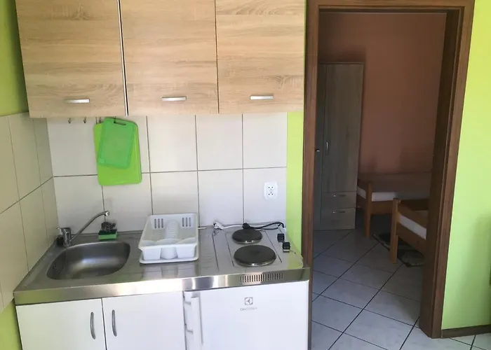 Resort Goscinna Katani *