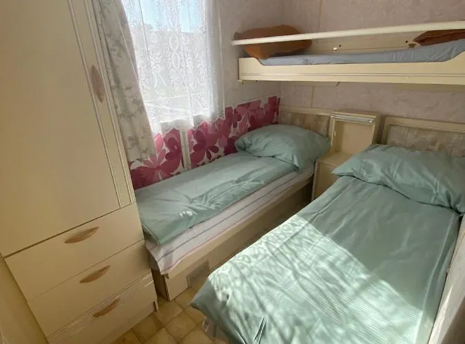 Goscinna Katani ヤロスワビエツ